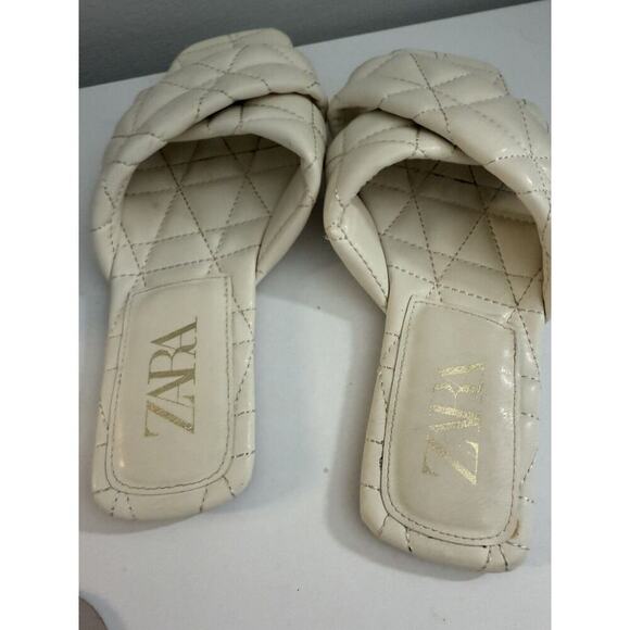 ZARA Quilter Padded Flat Slides Sandals White size EU 36 - Picture 3 of 6